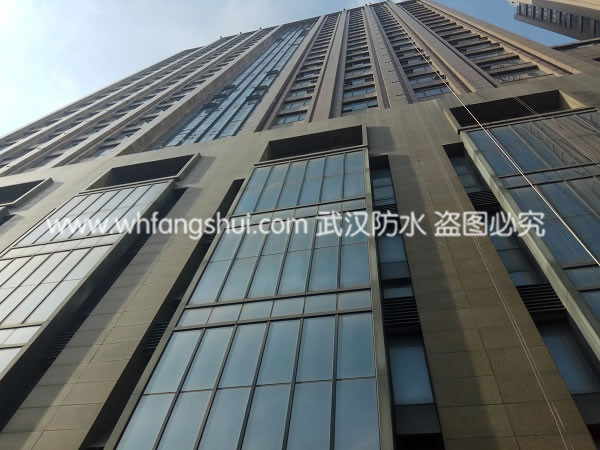 武汉写字楼幕墙打胶